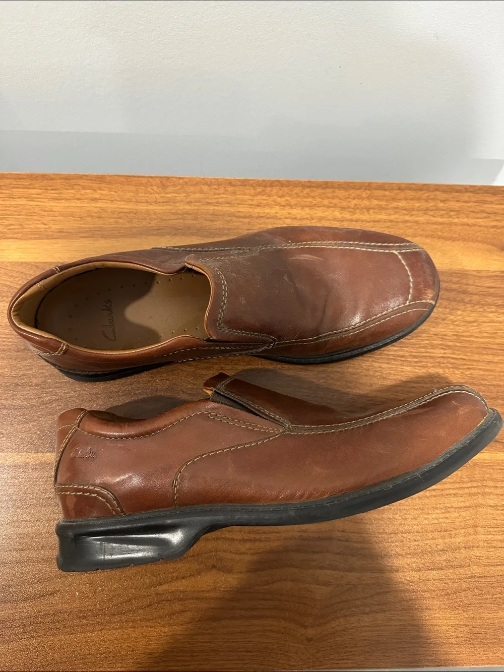 Clarks Men’s Brown Leather Slip-On Loafers
